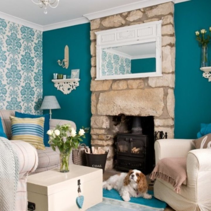 30-teal-accessories-living-room